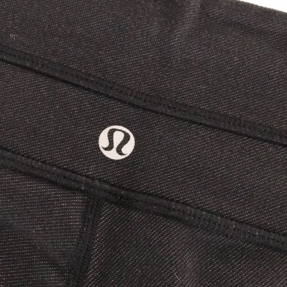 Lululemon Black Denim Groove Pants Flare Size 8 RARE!